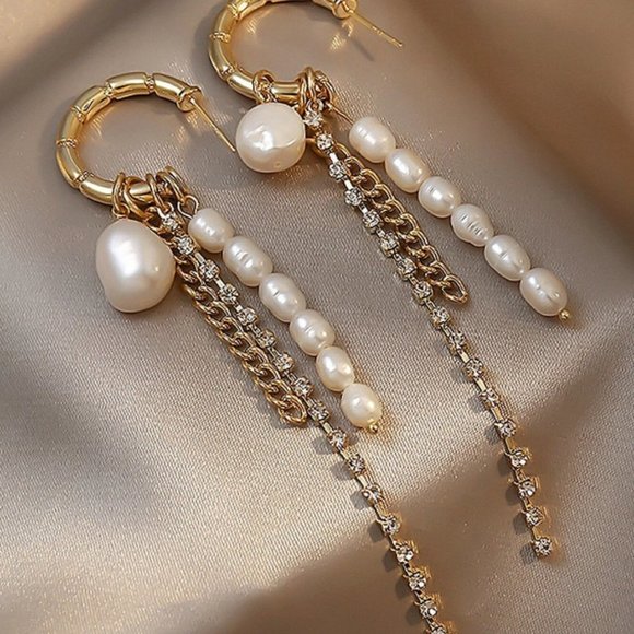 . Jewelry - Faux Pearl Drop Earrings